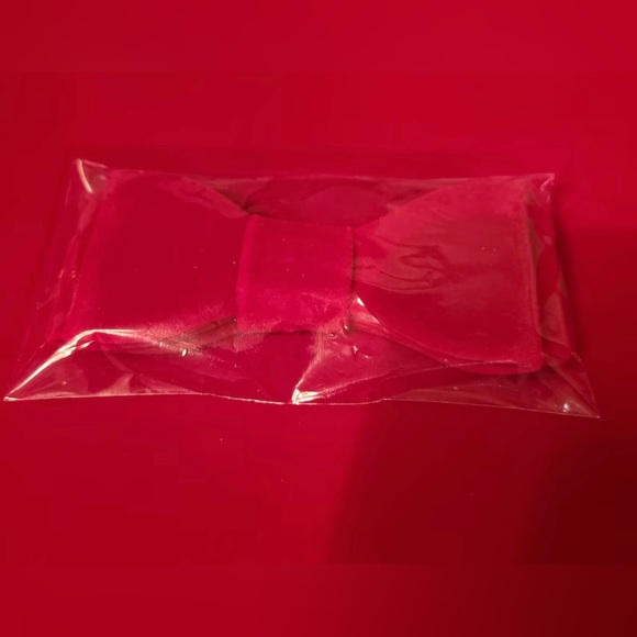 NWT ESTEE LAUDER RED VELVET COSMETICS BAG - Picture 8 of 14